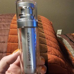 Rodan + Fields Refill Bottle*read carefully*